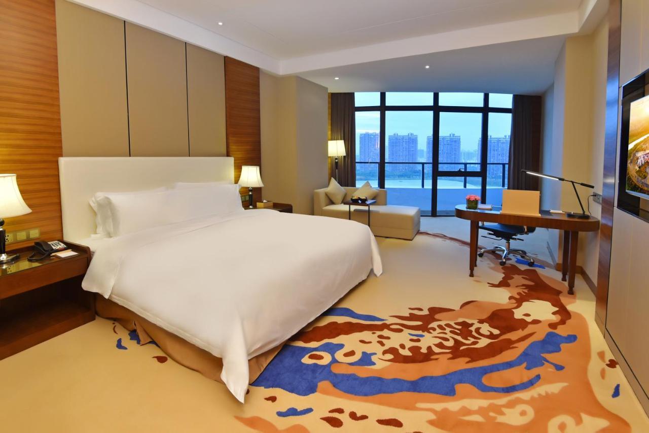 Grand Skylight International Hotel Huizhou Huizhou  Exterior photo